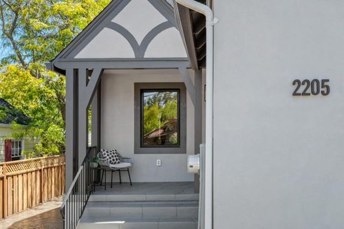 2205 Adeline Dr, Burlingame, CA, 94010-5505 | Card Image