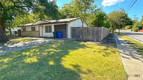 1002 S 19th St, Copperas Cove, TX, 76522-3419 | Card Image