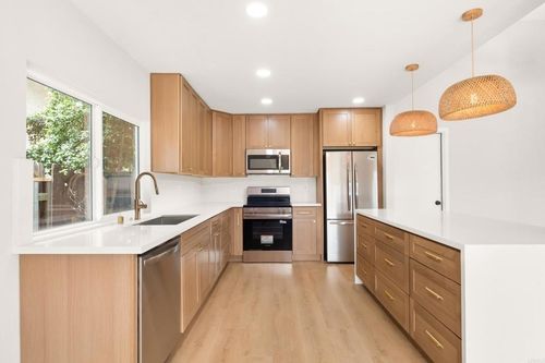 3675 Branch Ct, Oceanside, CA, 92058-1633 | Card Image