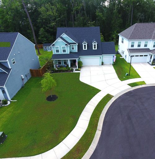 194 Dolce Ln, Summerville, SC, 29483-5304 | Card Image