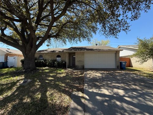 5816 Maple Ln, Rowlett, TX, 75089-3320 | Card Image