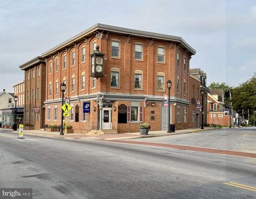 102-24 S 3rd St, OXFORD, PA, 19363-1603 | Card Image