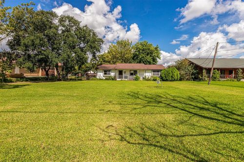 535 Pampa St, Pasadena, TX, 77504-1415 | Card Image
