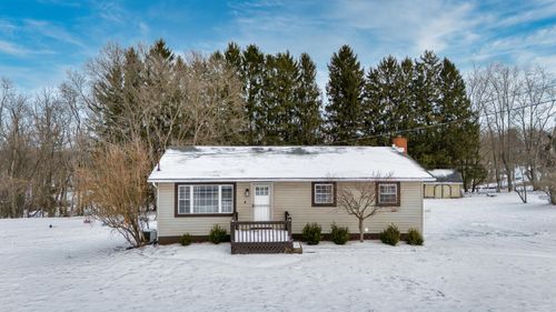 6160 Dresden Rd, Zanesville, OH, 43701-8884 | Card Image