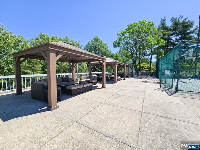 PH-6 - 1077 River Rd, House attached with 1 bedrooms, 2 bathrooms and null parking in Edgewater NJ | Image 29