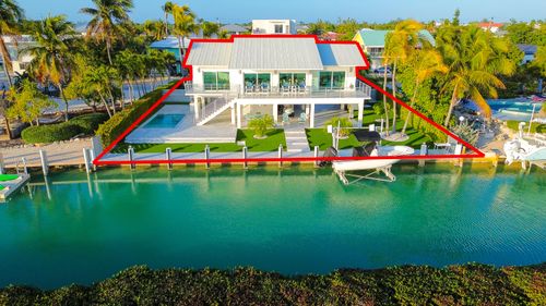 224 W Seaview Cir, Duck Key, FL, 33050-3832 | Card Image