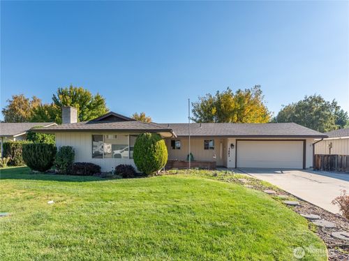 1421 Poplar Ave, Wenatchee, WA, 98801-1164 | Card Image