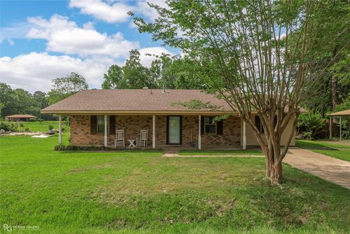 905 College St, Doyline, LA, 71023-5015 | Card Image