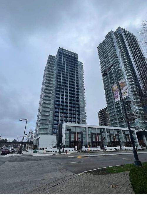13428 105 Ave, Surrey, BC, V3T0S6 | Card Image