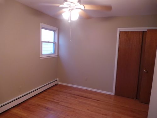 1017 Burnet Ave, Union, NJ, 07083-5681 | Card Image