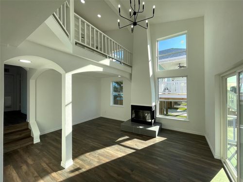 1031 15th St, San Leon, TX, 77539-3964 | Card Image