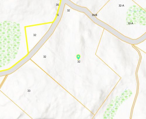 R8-32 Old Waterford Rd, Lovell, ME, 04051 | Card Image
