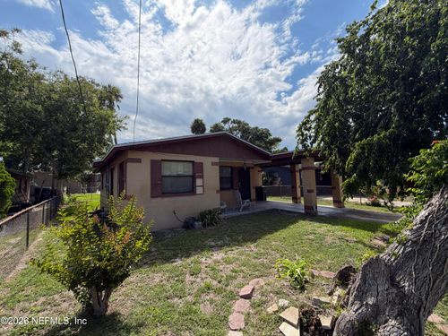 608 S Caroline Street, Daytona Beach, FL, 32114 | Card Image
