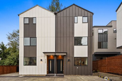 a-939 N 87th St, Seattle, WA, 98103-3901 | Card Image