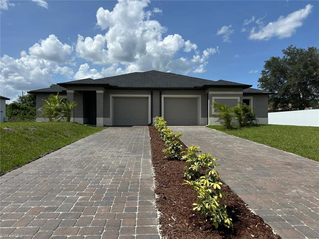 Residential in LEHIGH ACRES 2