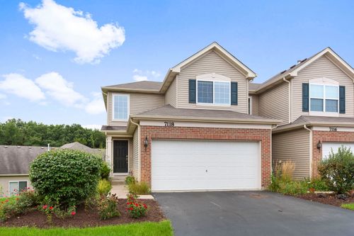 7118 Hidden Green Cir, Fox Lake, IL, 60020-1038 | Card Image