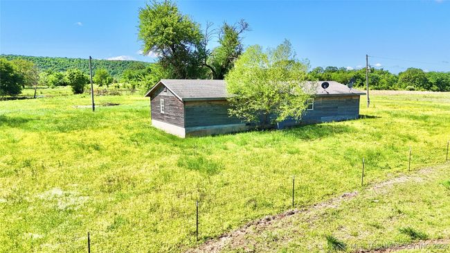 10054 W Perry Rd, House other with 3 bedrooms, 2 bathrooms and null parking in Stigler OK | Image 17