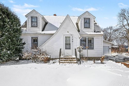 130 S Grove St, Belle Plaine, MN, 56011-1506 | Card Image