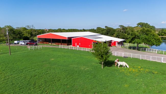 Barn, workshop, Equipment Barn and Lighted Arena | Image 30