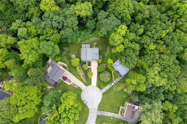 1467 Meteor Cir, House other with 3 bedrooms, 3 bathrooms and 2 parking in Upper St. Clair PA | Image 44