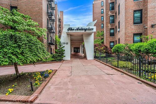 b32-139-15 83rd Ave, Jamaica, NY, 11435-1528 | Card Image