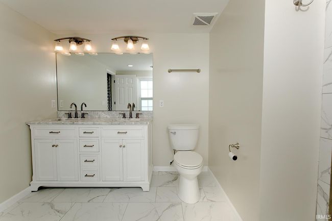 1608 W Lakeview Dr, House other with 4 bedrooms, 3 bathrooms and null parking in Marion IN | Image 13