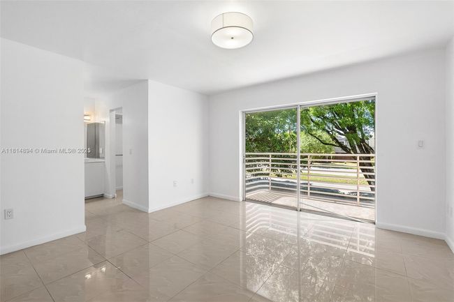 APT-60 - 10350 Sw 154 Th Circle Ct, Condo with 3 bedrooms, 3 bathrooms and null parking in Miami FL | Image 13