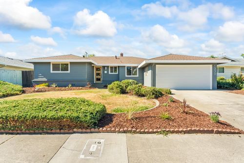 1339 Palomar Cir, Sacramento, CA, 95831-3160 | Card Image