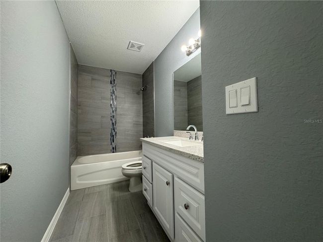 22911 Sw Nautilus Blvd, House other with 3 bedrooms, 2 bathrooms and null parking in DUNNELLON FL | Image 6