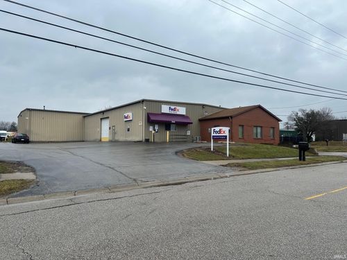 3900 W Roll Avenue, Bloomington, IN, 47403 | Card Image