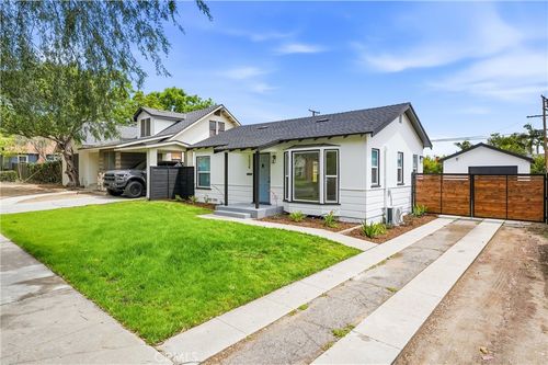 1334 N Sultana Ave, Ontario, CA, 91764-1812 | Card Image