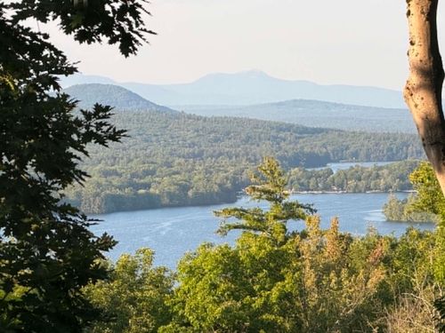 5 Peaked Hill Rd, Ashland, NH, 03217-4472 | Card Image