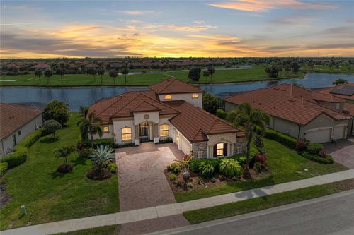 10832 Whisk Fern Dr, VENICE, FL, 34293-2767 | Card Image