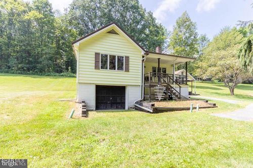 112 Dale Rd, PHILIPSBURG, PA, 16866-8810 | Card Image