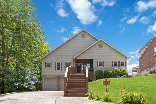 31 Sky View Ln, Burnside, KY, 42519-9618 | Card Image
