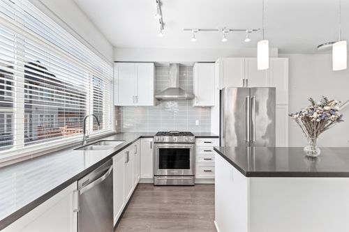 144-11305 240 St, Maple Ridge, BC, V2W0J1 | Card Image