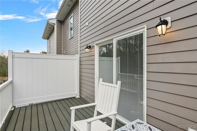 View of wooden terrace | Image 9
