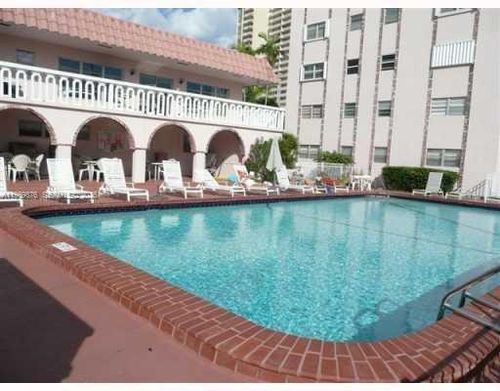 apt-304-3181 S Ocean Dr, Hallandale Beach, FL, 33009-7225 | Card Image