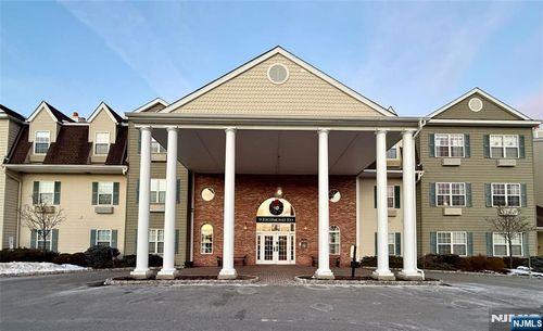 9212 Richmond Rd, West Milford, NJ, 07480-5130 | Card Image