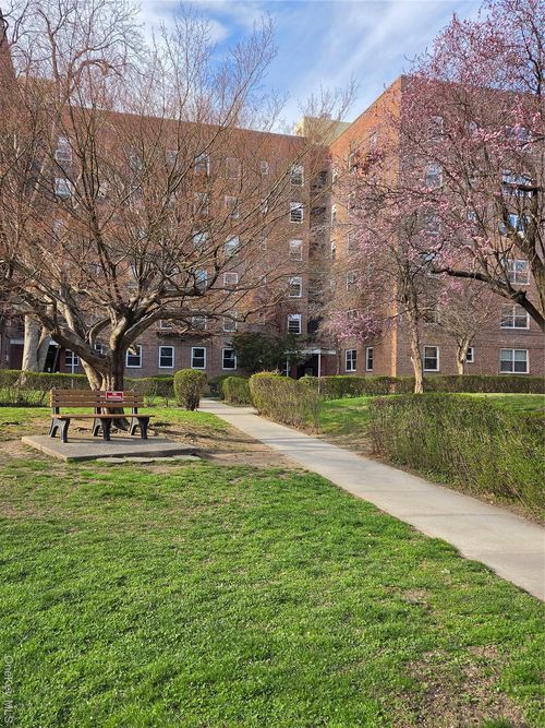 apt-c47-147-37 38th Ave, Flushing, NY, 11354-4873 | Card Image