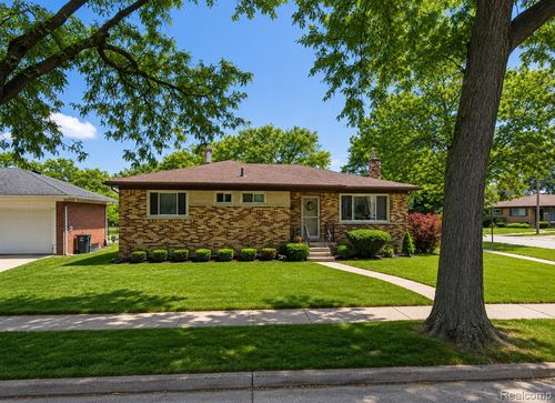 14541 Rosemary Boulevard, Oak Park, MI, 48237 | Card Image