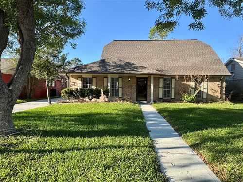 11402 Concho St, Houston, TX, 77072-4908 | Card Image