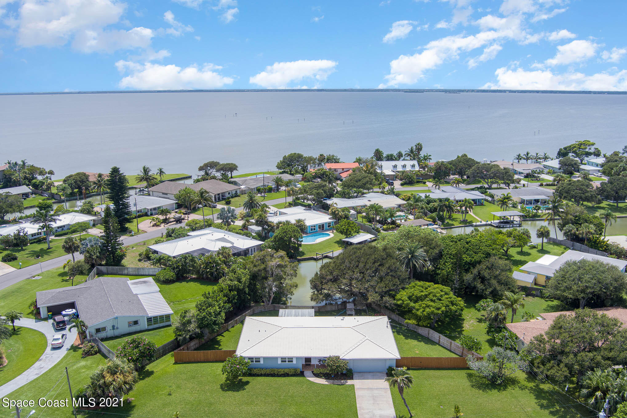 1640 Bay Shore Drive, Sold in Cocoa Beach Zoocasa