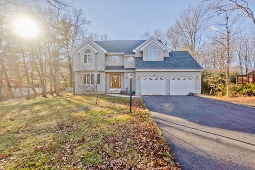 29 Privilege Rd, Bloomfield, CT, 06002-1906 | Card Image