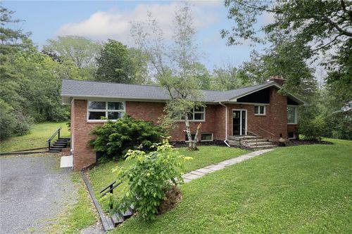 216 Berkshire Rd, Ithaca, NY, 14850-1420 | Card Image