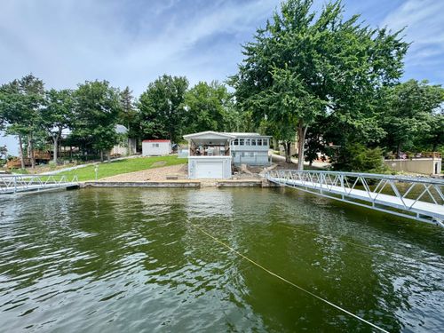 27638 Golden Point Ln, BARNETT, MO, 65011-4130 | Card Image