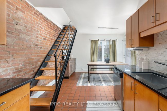 85 Strathcona Ave, House attached with 3 bedrooms, 2 bathrooms and 2 parking in Toronto ON | Image 16