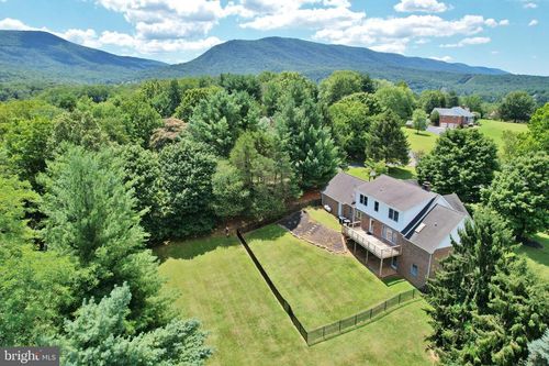 79 Sunset Ct, Edinburg, VA, 22824-3559 | Card Image