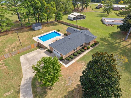 17 West Rd, Fayetteville, TN, 37334-6003 | Card Image