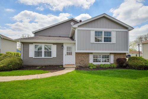 1554 Timber Trl, Wheaton, IL, 60189-6143 | Card Image